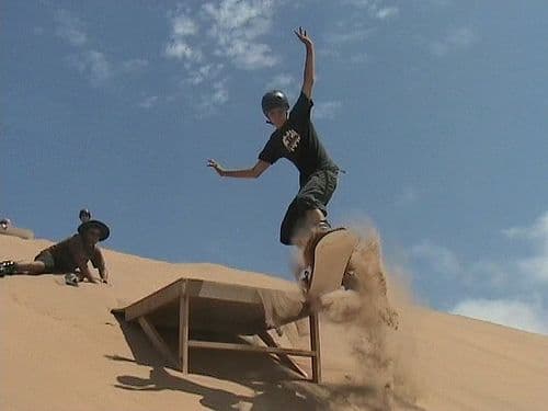 Top Tips for Sandboarding in Dubai’s Desert