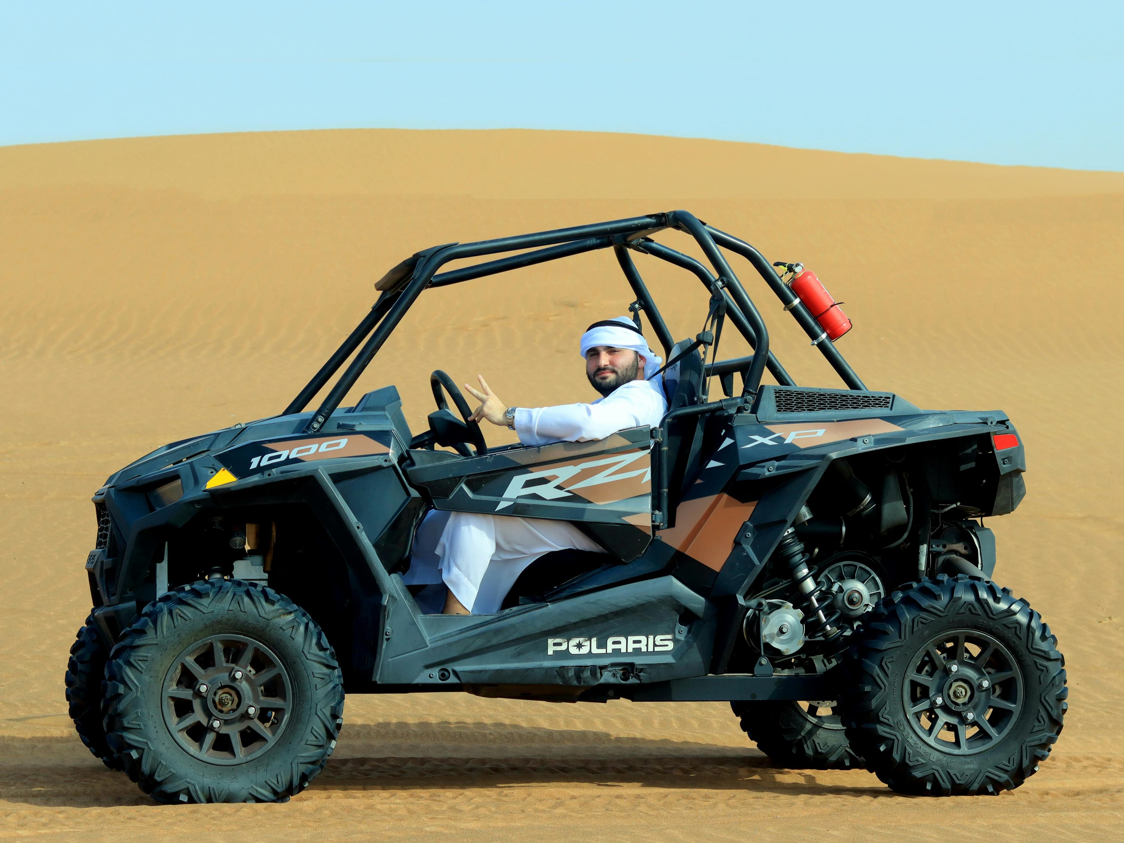 Buggy Racing Through Dunes